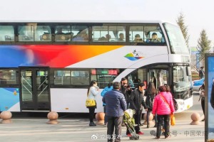 11月25日起，榮成開通“賞天鵝公交旅游專線”